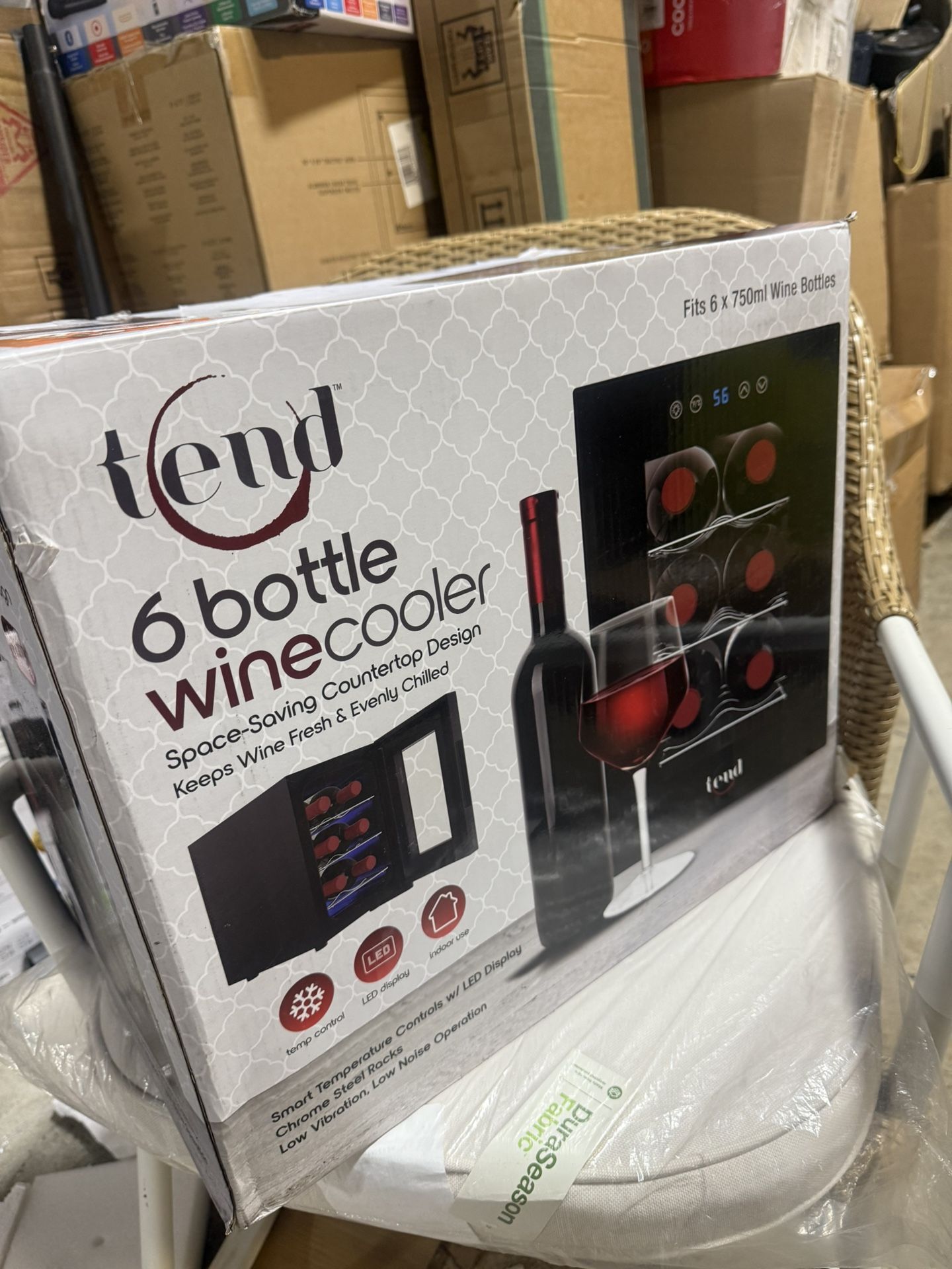 Tend 6 bottle winecooler space- saving countertop Design keeps wine Fresh and Evenly Chilled