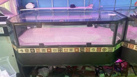 Glass Cabinet Store Equipment
