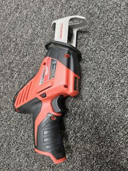 Milwaukee power tool hackzall reciprocal saw works great no battery