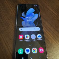 Samsung Galaxy Z Flip4