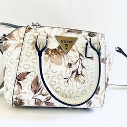 New Guess Purse Floral Flower Satchel Bag Crossbody NWT for Sale in Lakeside CA OfferUp