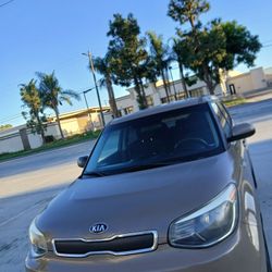 KIA SOL TITULO  2014  PLACAS AL CORRIENTE  