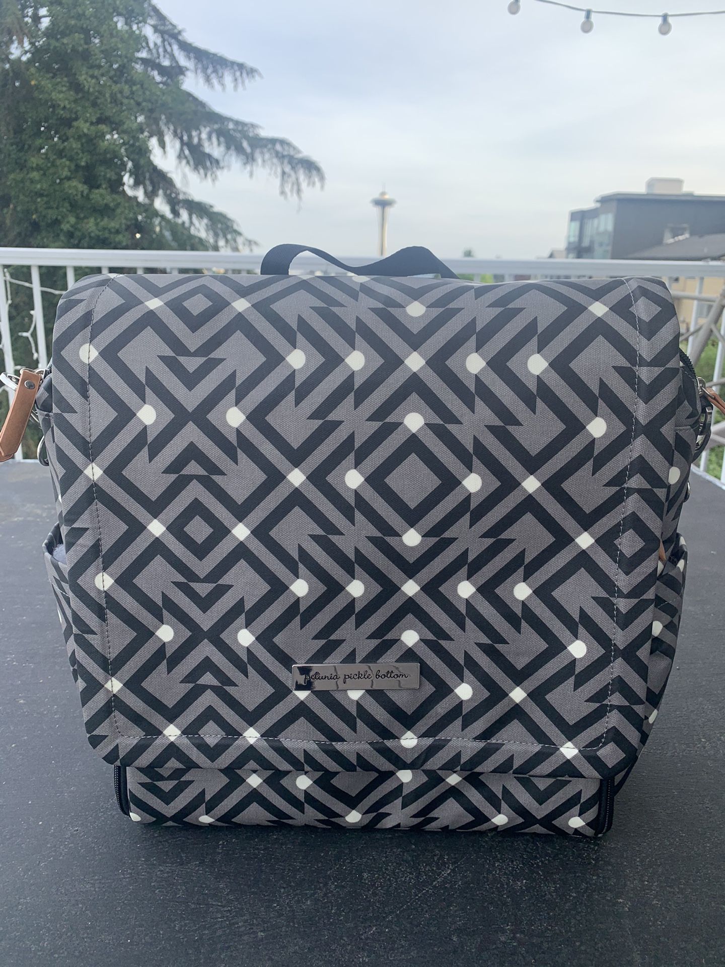 New Petunia Pickle Bottom Diaper Backpack/Bag