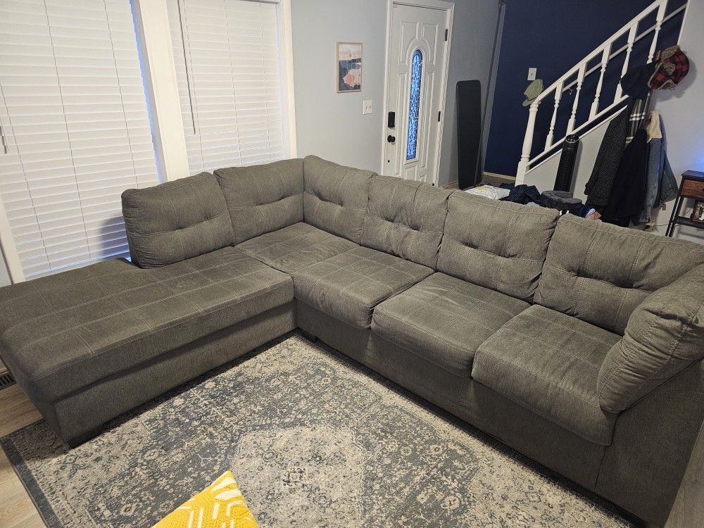 2-Piece Sectional Sofa