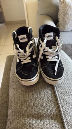 Vans Black and White Size 4.0 Youth