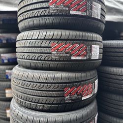 Set 235/45/18 Vantage Free Mount And Balance Included