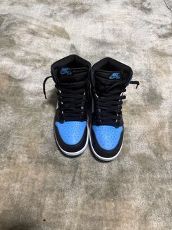 Nike Air Jordan 1 High Blue Toe Sneakers