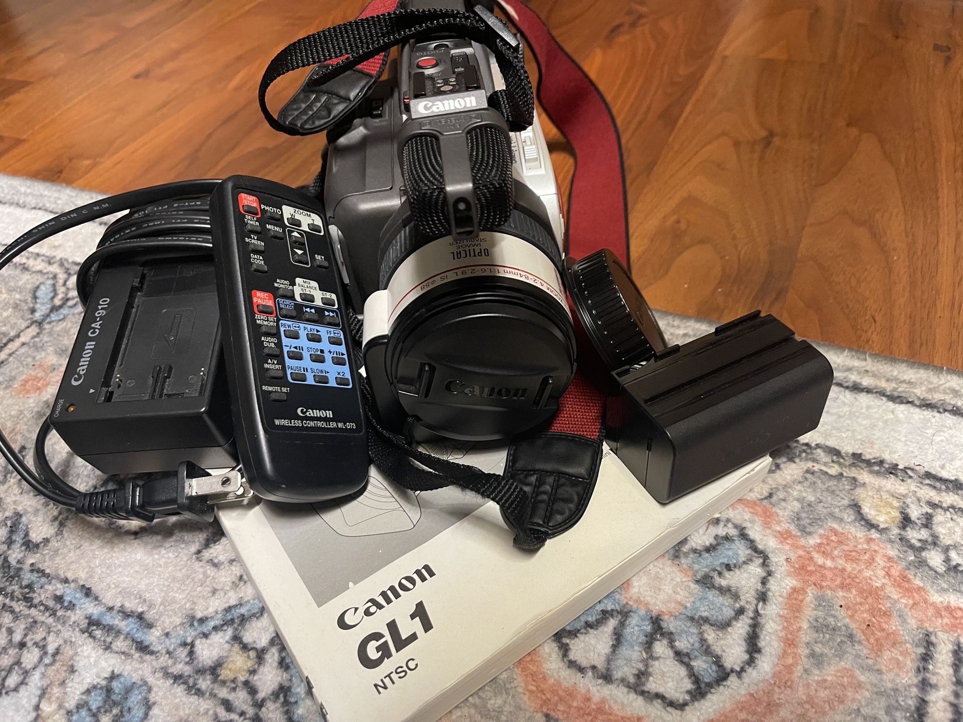 Canon GL1 NTSC Digital Video Camcorder 