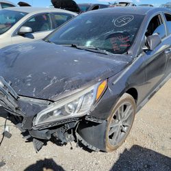 2015 Hyundai Sonata PARTS @U-Pull Auto Parts DD2931