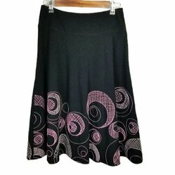 Sunny Leigh Embroidered Skirt Women's 10 Stitched Black Pink Circle Design