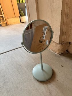 Desk Vanity Mirror