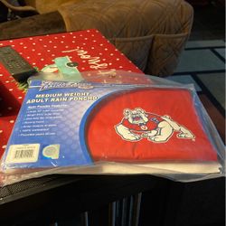 FSU MEDIUM. New Rain Poncho