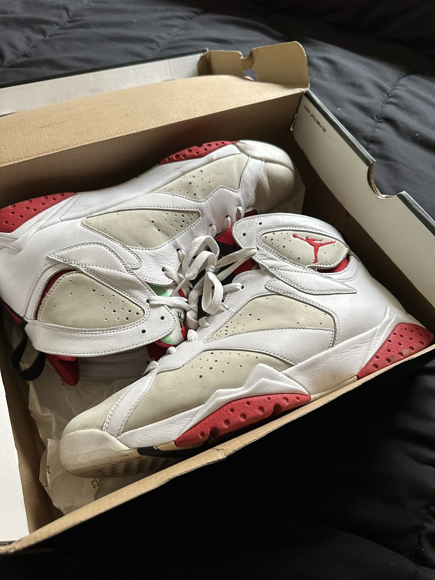 Air Hare Size 13