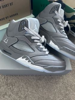 Jordan Wolf Grey 5’s