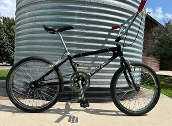 1985 DiamondBack BMX bike