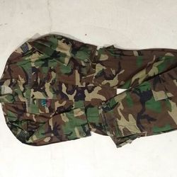 Military camo shirt & pant sets, Digital, Desert