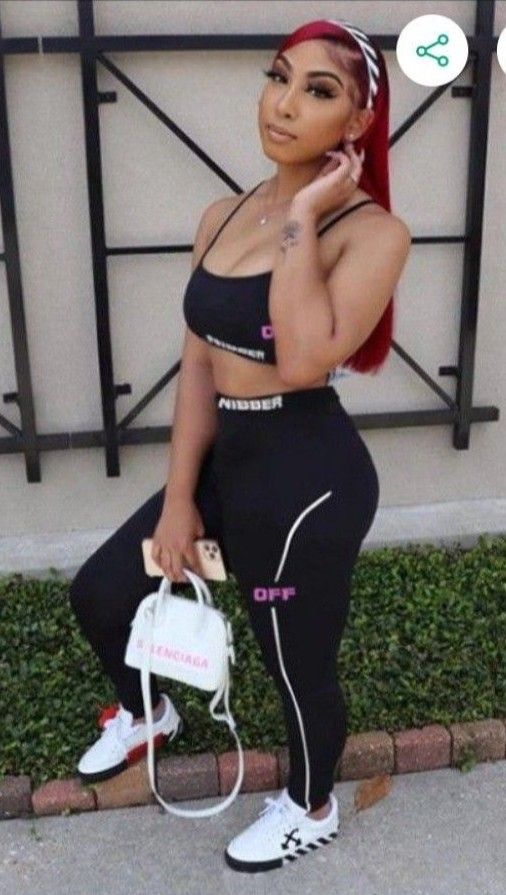 SPORTS BRA n STRETCH PANTS...2-pc .. OFF WHITE. Set .... New . S-M-L - CHECK OUT MY PAGE FOR MORE ITEMS