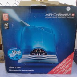 $50 ULTRASONIC HUMIDIFIER