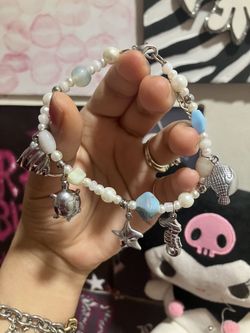 $13.00 (NOT FREE) summer shimmery pearl mermaid ocean charm bracelet