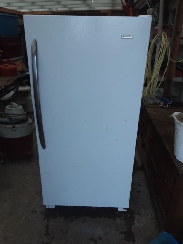 14 Cu Ft Fridgeair Stand Up Freezer for Sale in Arlington, WA OfferUp