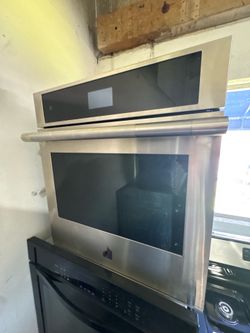 Jenn Air 30” Wall Oven