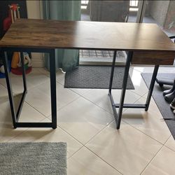 OFFICE/WORK/ At home desk with drawer