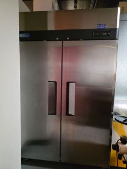 ​Turbo Air M3 Series 2-Door Commercial Freezer - Excellent Condition