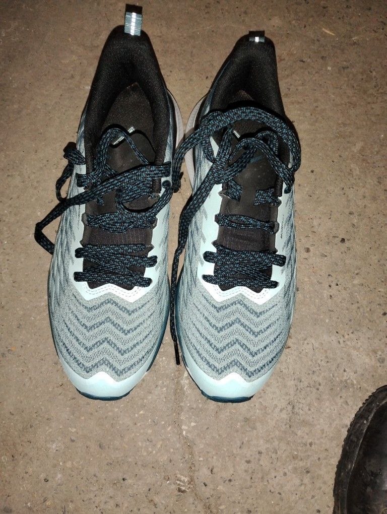 361 Women's Running Shoes 