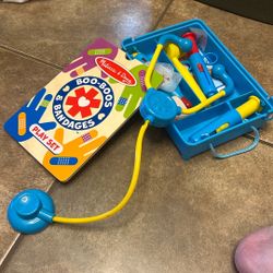 Melissa And Doug Boo Boo Set 