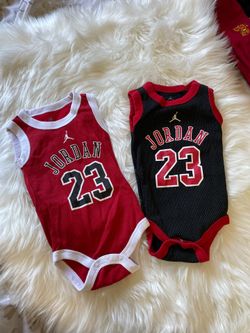 JORDAN ONESIES/BODYSUITS 0-6M