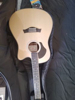 Beautiful Vangoa Guitair 