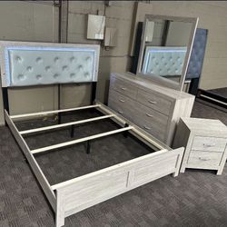 White Silver Queen Bedroom Set 