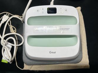 Cricut Easy Press Heat Press Machine
