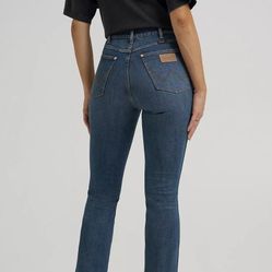 Wrangler Lainey Wilson Boot Huggers 