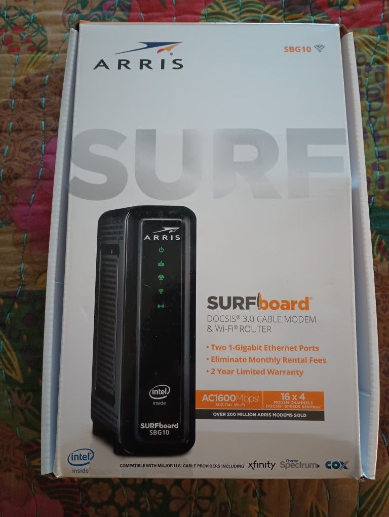 Arris Surfboard 