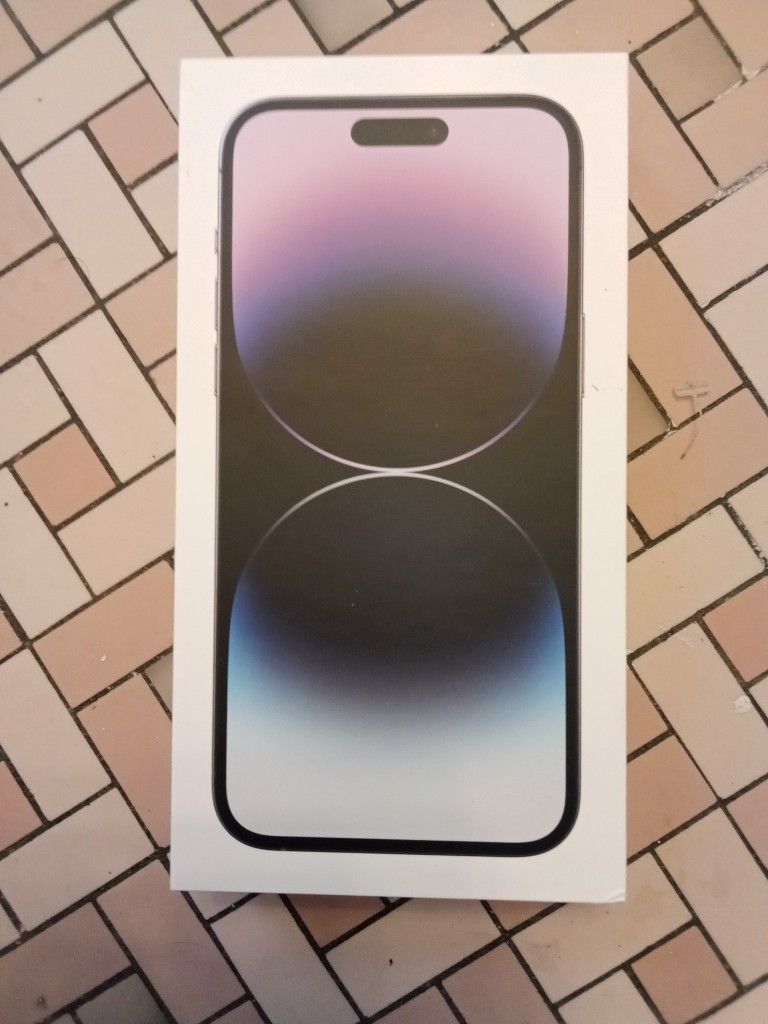 BRAND NEW IPHONE 14 PRO MAX 256GB XFINITY MOBILE (LOCKED)