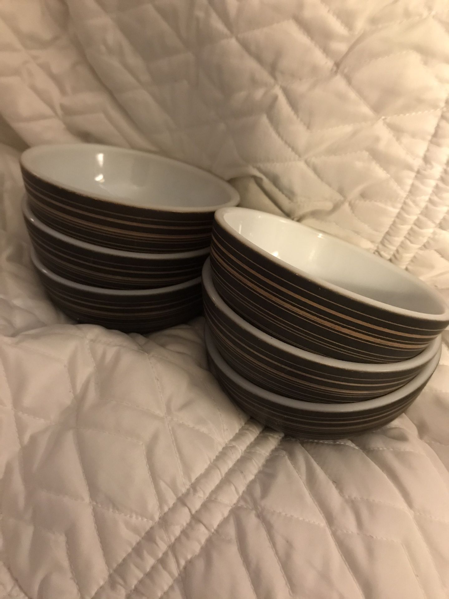 Vintage Pyrex Terra fruit bowls