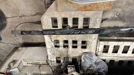 Part Molding Ford Explorer 2023