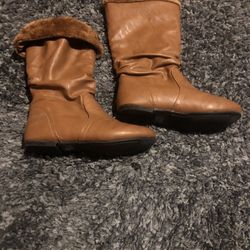 Brown Carmel Boots Size 6