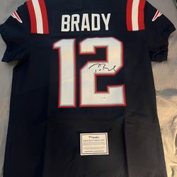 Tom Brady Signed Patriots Jersey
