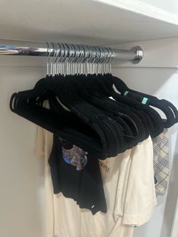 40 Velvet Non-Slip Hangers