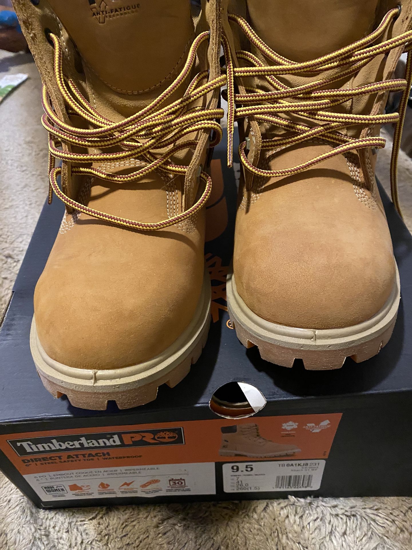 Timberland PRO Women's Direct Attach 6" Steel-Toe Waterproof Insulated Work Shoe