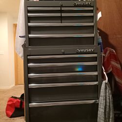 Husky Automotive Roll Away Tool Chest 