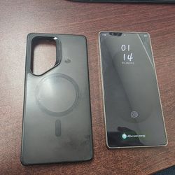 Factory Unlocked Samsung S25 Ultra - 256GB