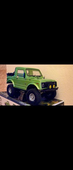 Element RC Enduro Bushido Trail Truck 4X4 RTR 1/10 Rock Crawler