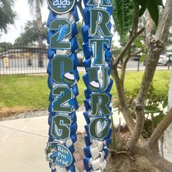 Graduation lei’s 