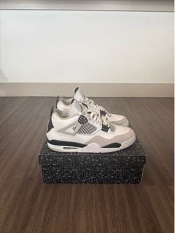 Air Jordan 4 Retro Military Black