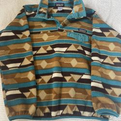PATAGONIA women’s lightweight Synch snap-T, size small