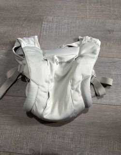 Ergobaby Carrier