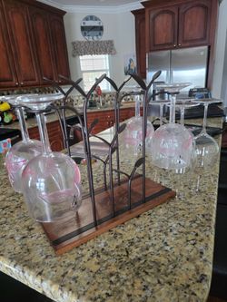 Bottled wine holder & glasses